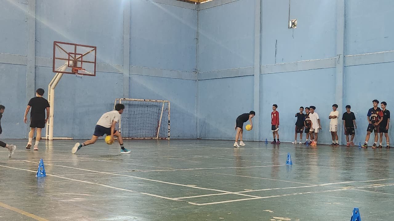 Sesi Latihan Junior